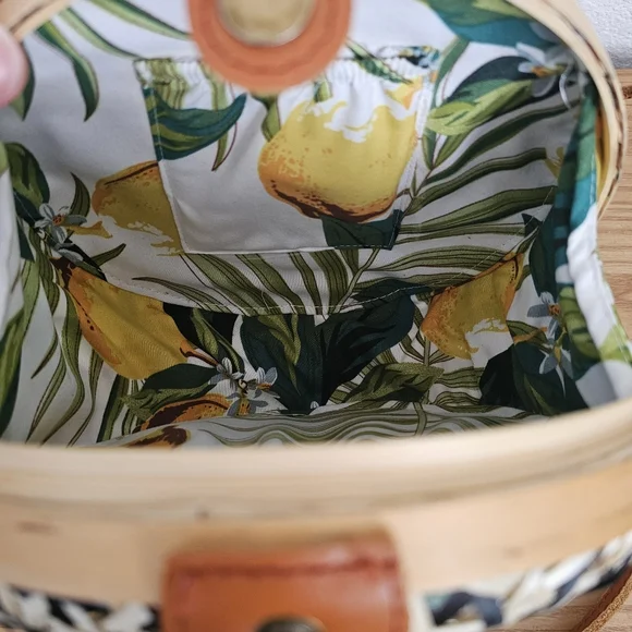 Straw Shoulder Bag Round Shape Leather Straps Woven Tote Bag - Picture 4 of 6